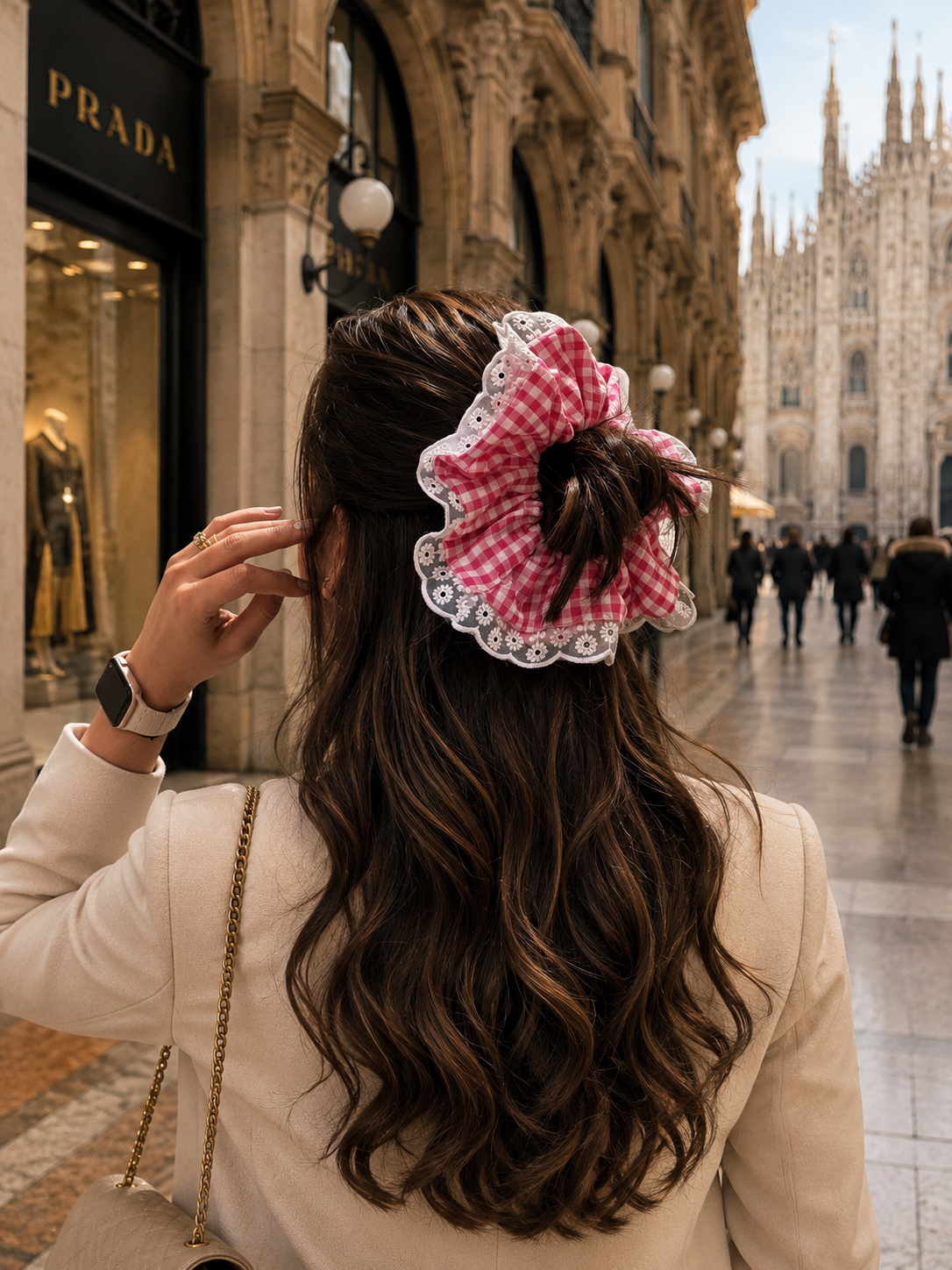 CEHRRY CRUSH GIANT SCRUNCHIE