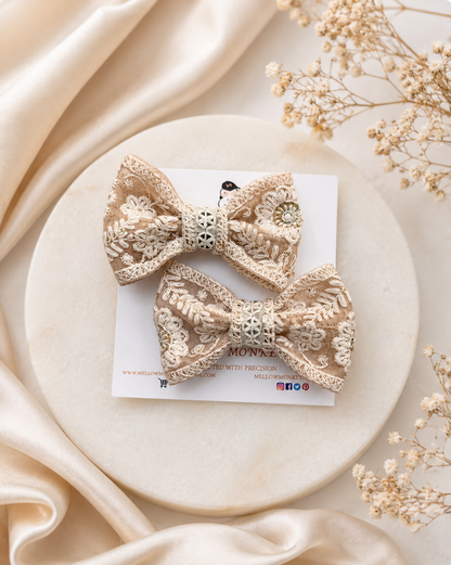MOONFLOWER HAIR CLIPS