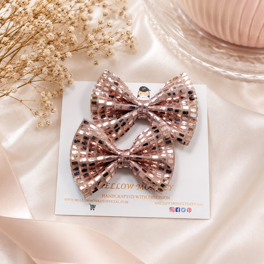 LILIES HAIR CLIPS