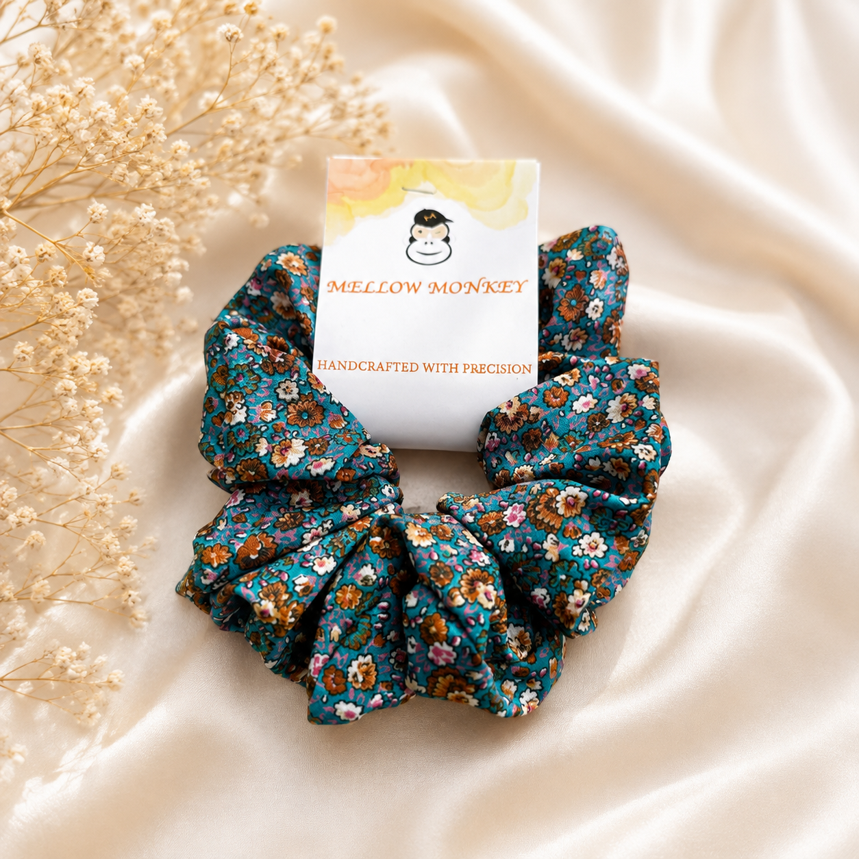 FLORAL SCRUNCHIE
