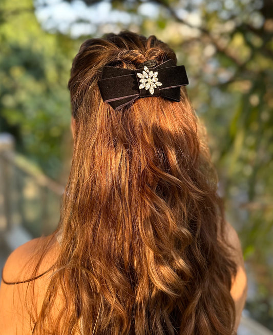 PANSY CLASSIC BOW