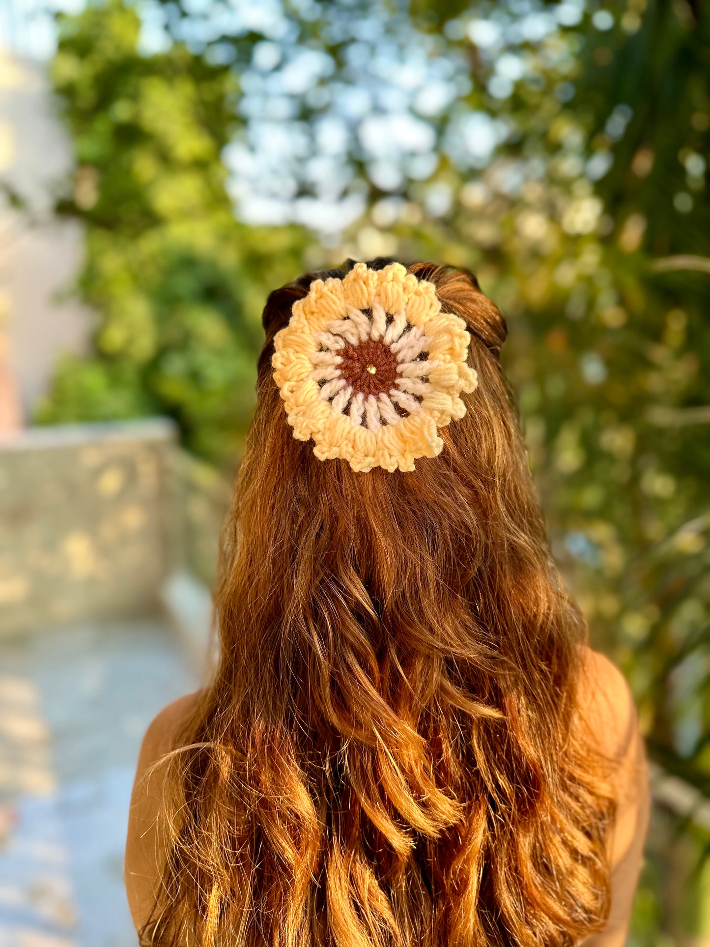 TULIP CROCHET BOW