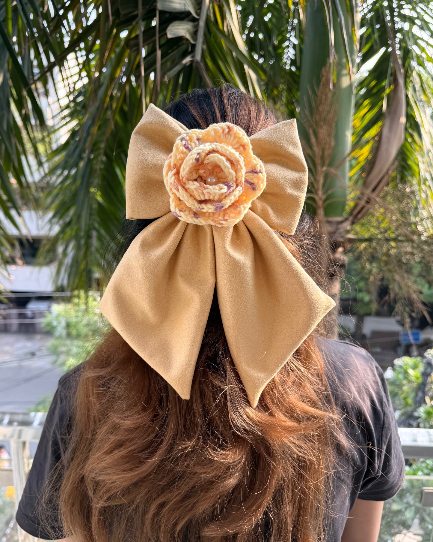 BUTTERCUP CROCHET BOW