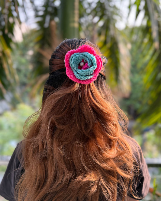 CANDY BLOOM CROCHET BOW