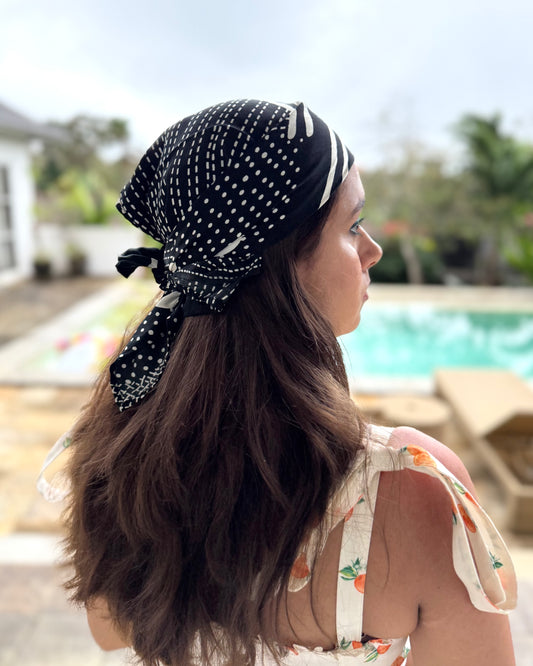 HOLLYHOCK BANDANA