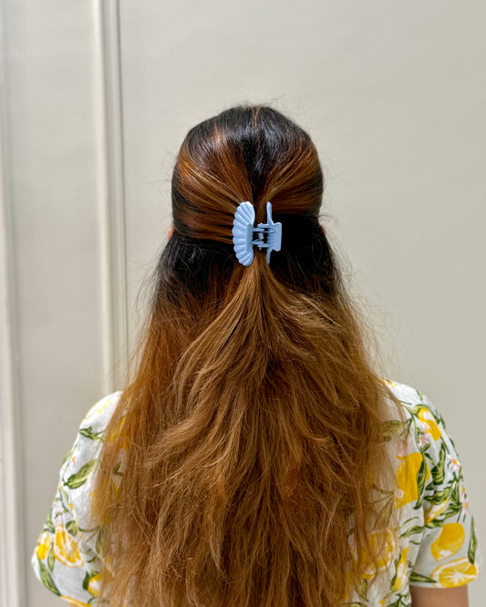 AZURE TIDE HAIR CLAW