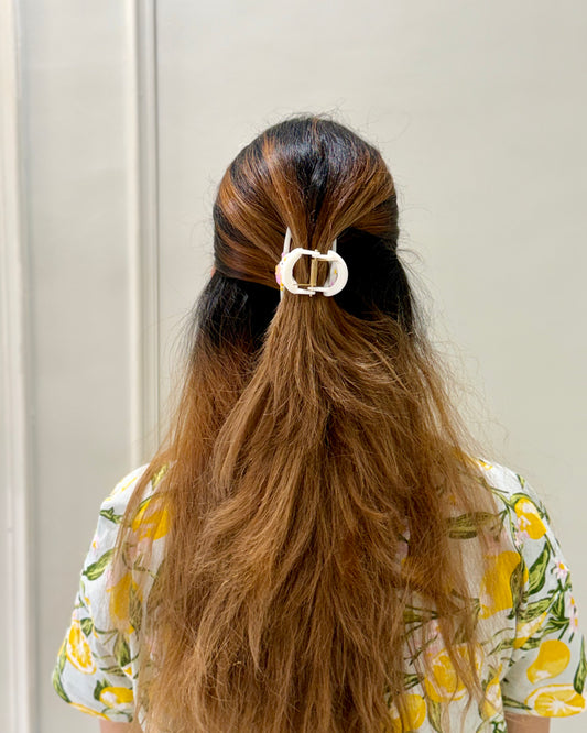 HELLO KITTY HAIR CLAW