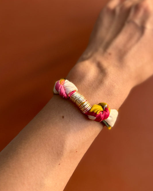 TULIP BRACELET
