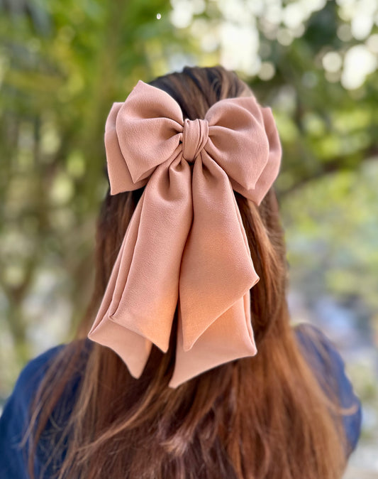 CINNAMON PIGTAIL BOW