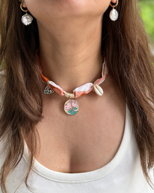 BLUSH CHARM NECKLACE