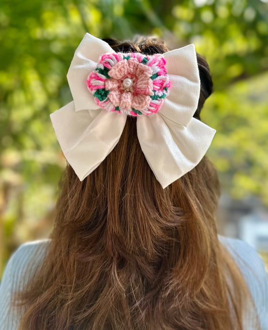 DAHLIA PIGTAIL BOW
