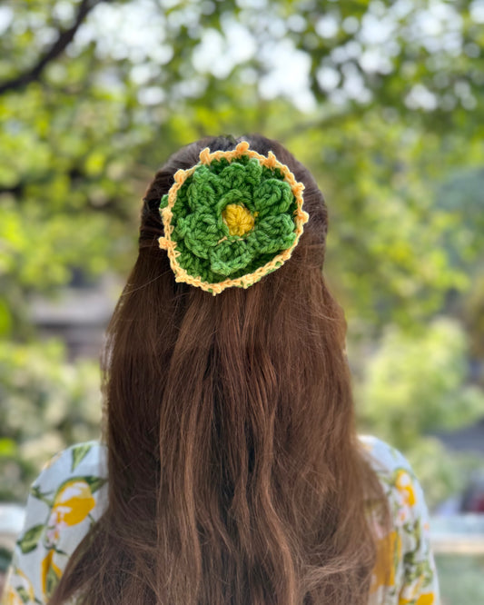 RAINFOREST CROCHET BOW