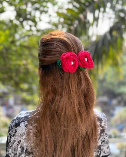 ROSE CROCHET BOW