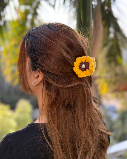 SUNFLOWER HAIR CLAW