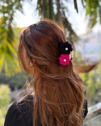 BLACK STAR HAIR CLAW