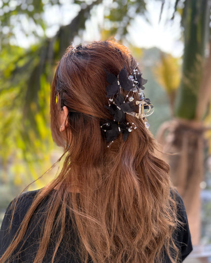BLACK STAR HAIR CLAW