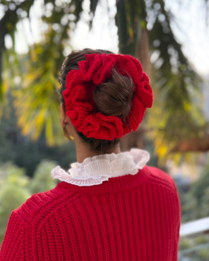 BEGONIA CROCHET SCRUNCHIE