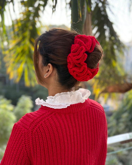 BEGONIA CROCHET SCRUNCHIE