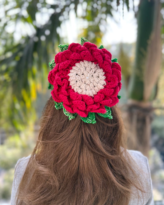 POPPY CROCHET BOW