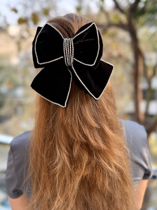 CHARCOAL PIGTAIL BOW