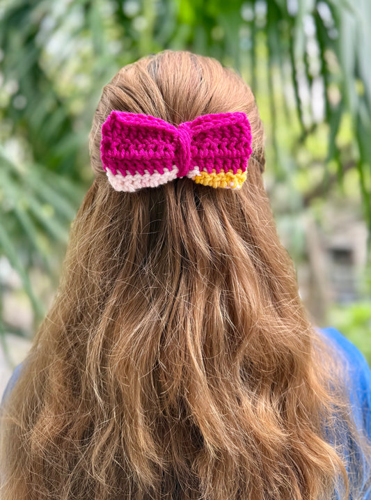 ANEMONE CROCHET BOW