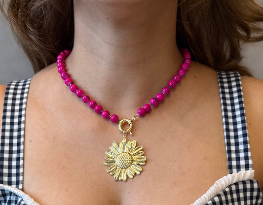 PINK FLOWER CHARM NECKLACE