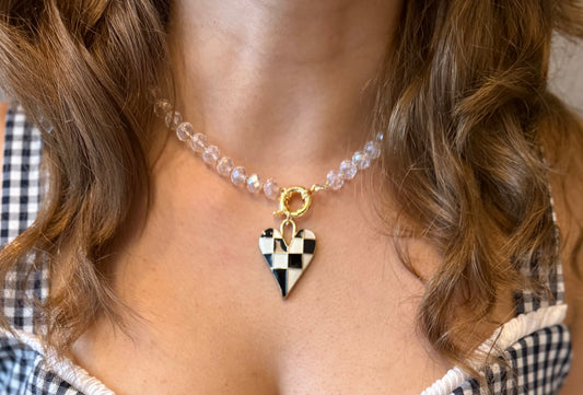 CHUNKY HEART CHARM NECKLACE