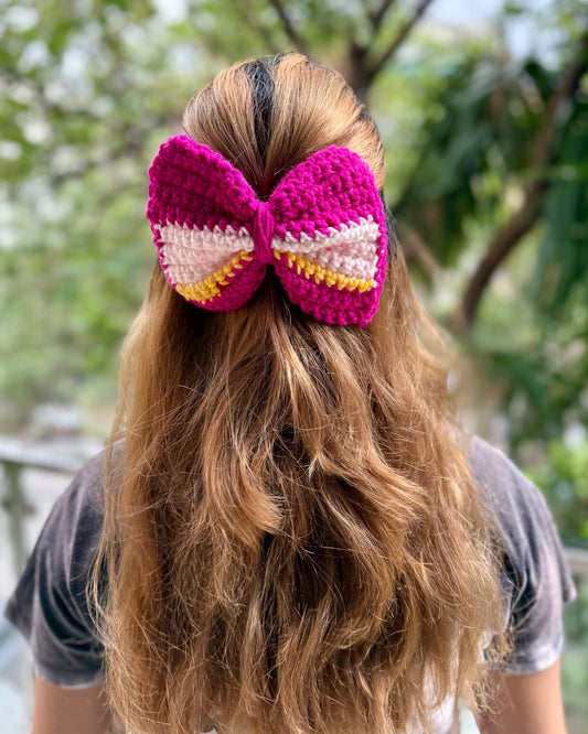 PHLOX CROCHET BOW