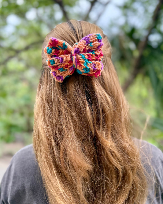 ALLIUM CROCHET BOW
