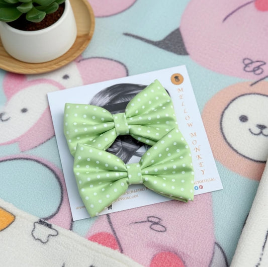 DOTTED HAIR CLIPS