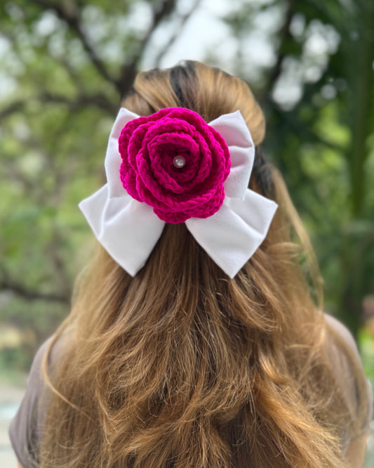 ROSE PIGTAIL BOW