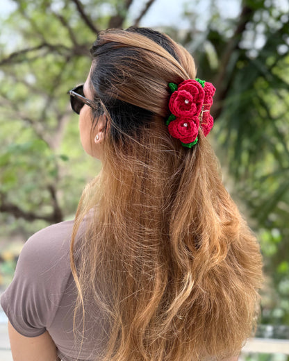 RED ROSE HAIR CLAW