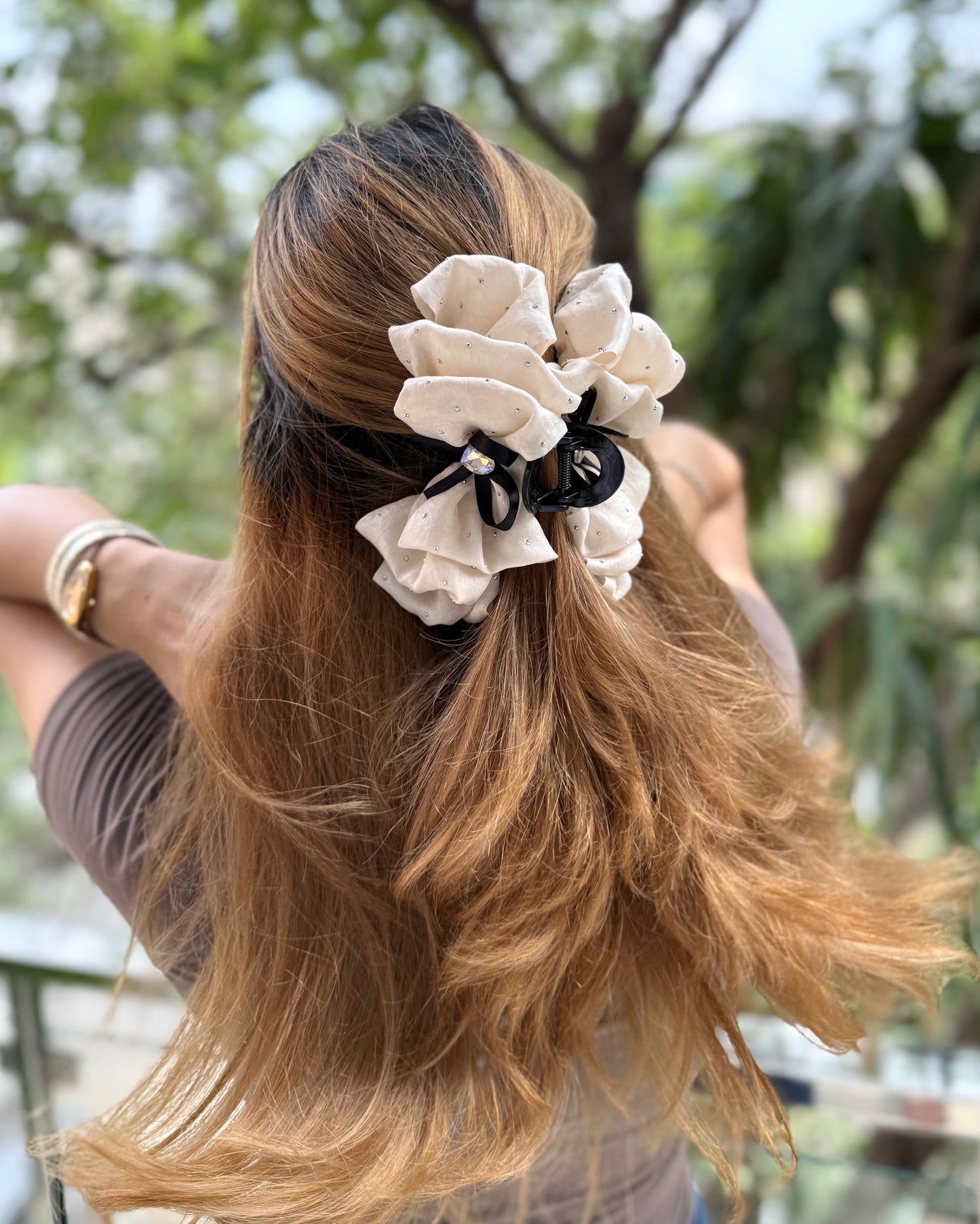 MAGNOLIA HAIR CLAW