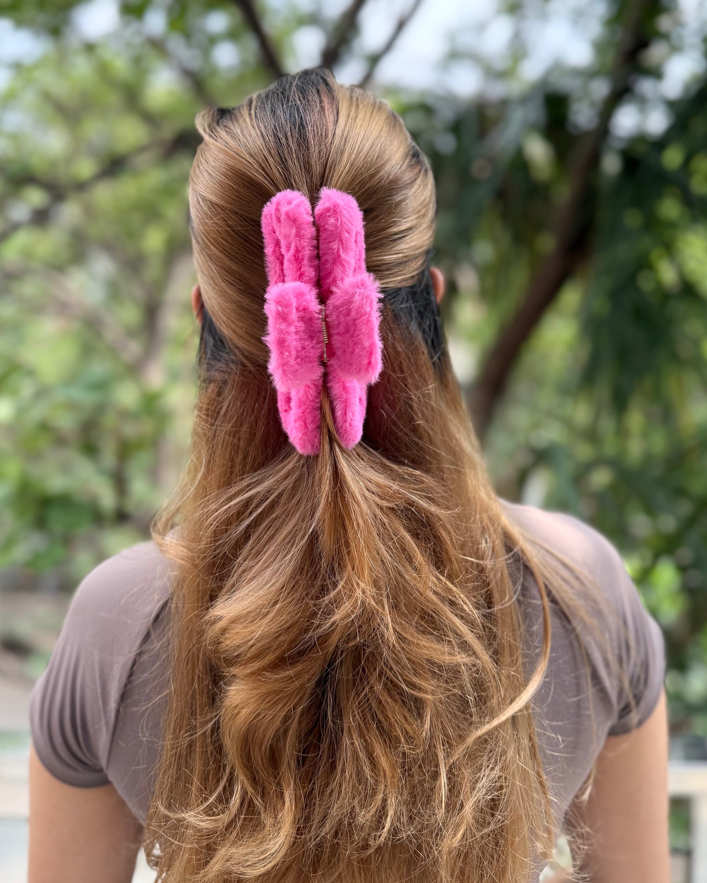 PINK FUR HAIR CLAW