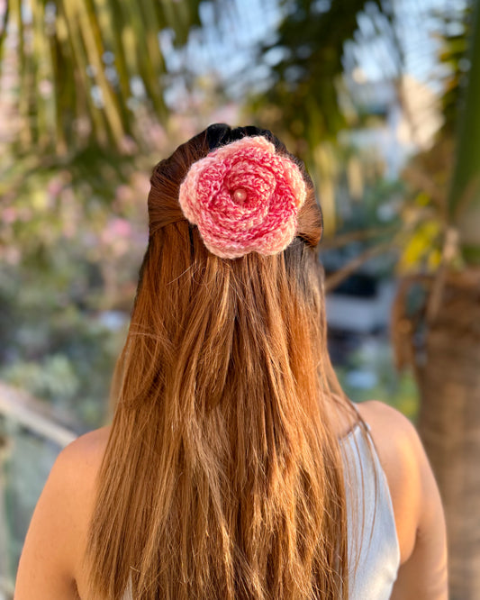 BABY PINK CROCHET BOW