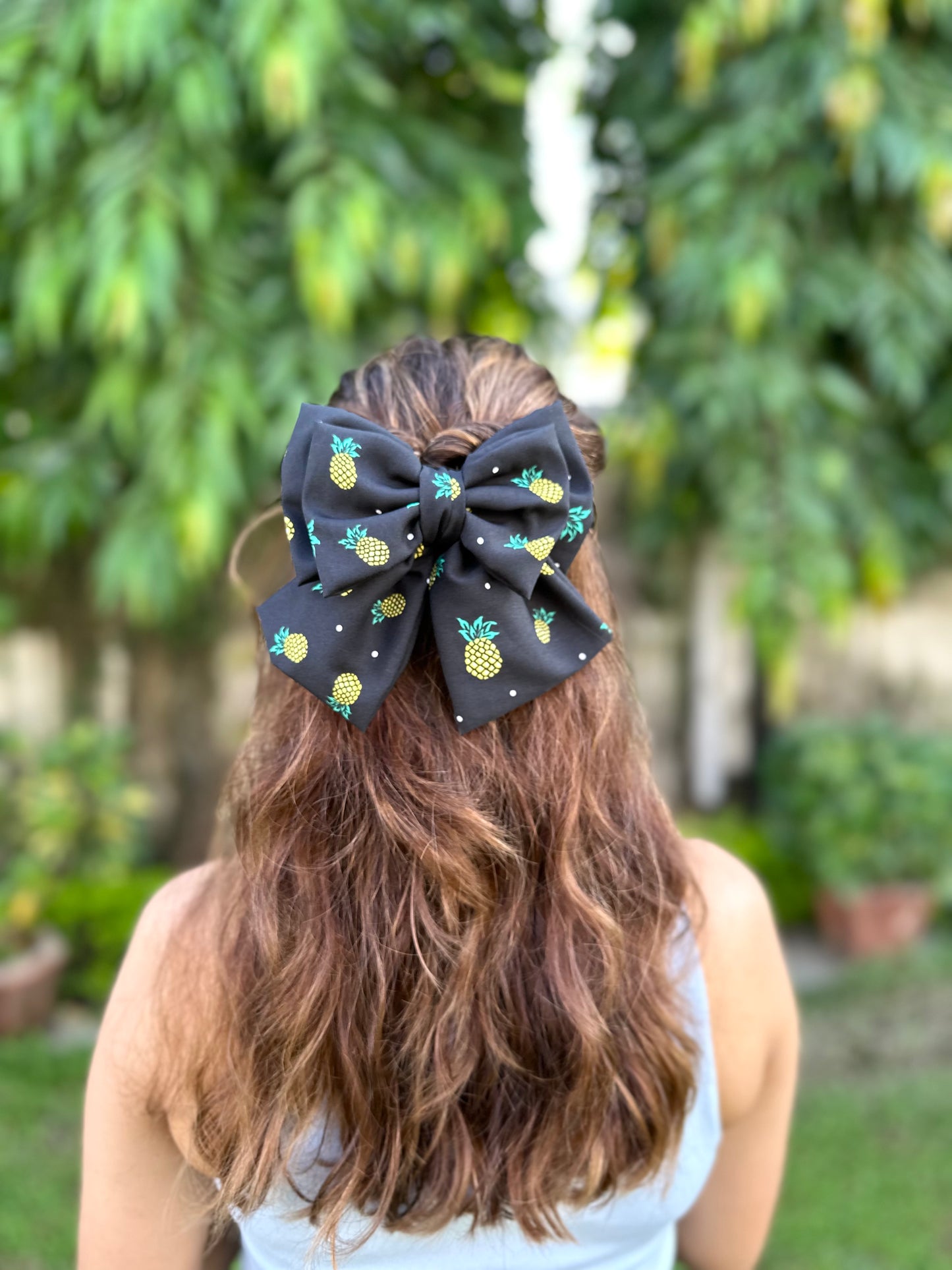 PINEAPPLE PIGTAIL BOW