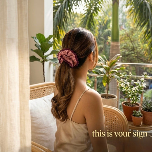 DIANTHUS GIANT SCRUNCHIE