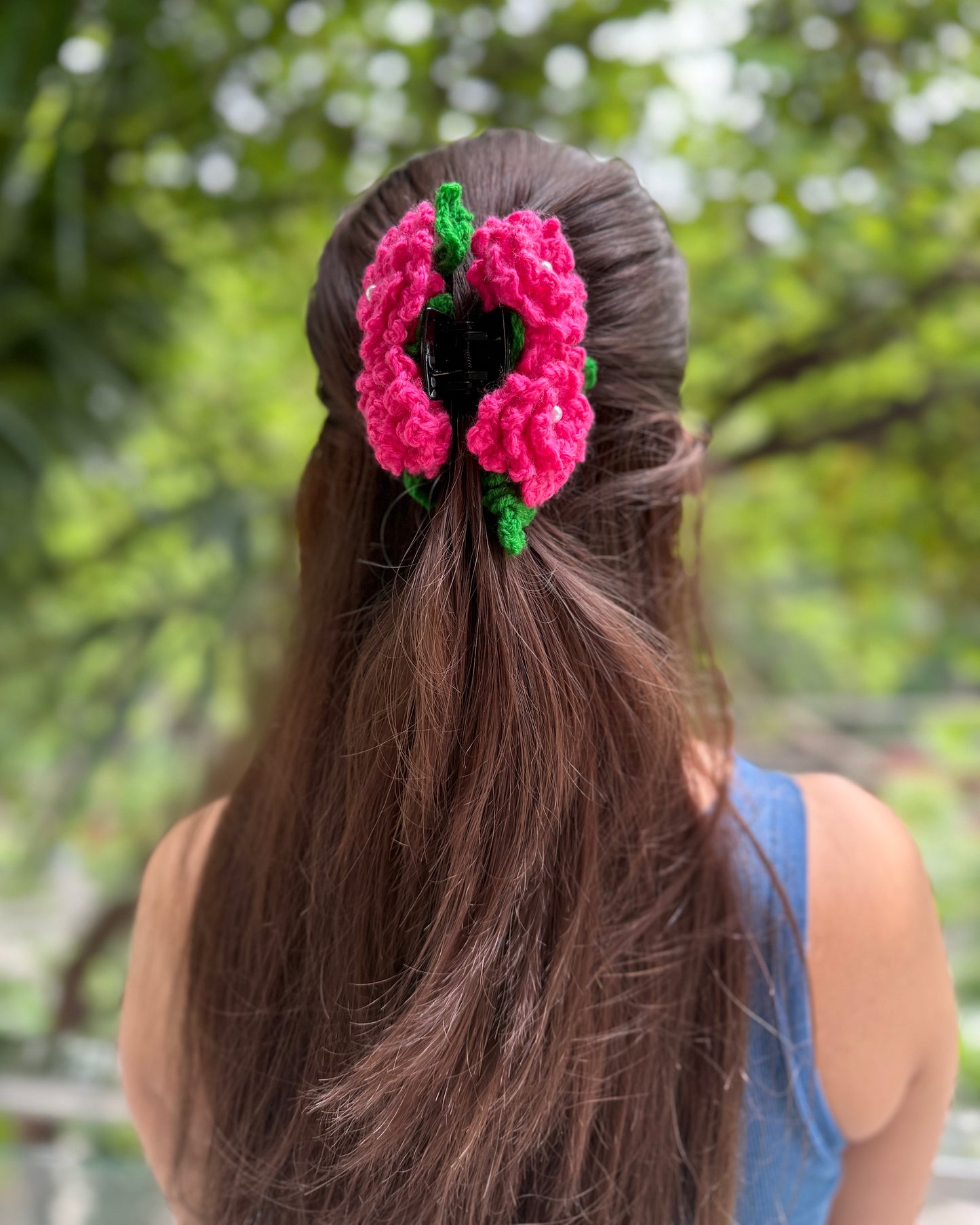 COSMOS HAIR CLAW