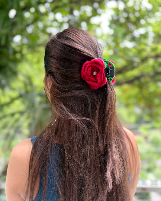 RED ROSE HAIR CLAW