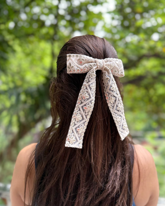 JASMINE PIGTAIL BOW